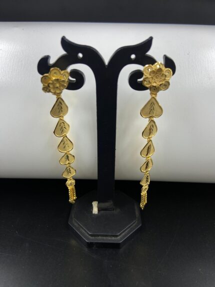 FORMING EARRING